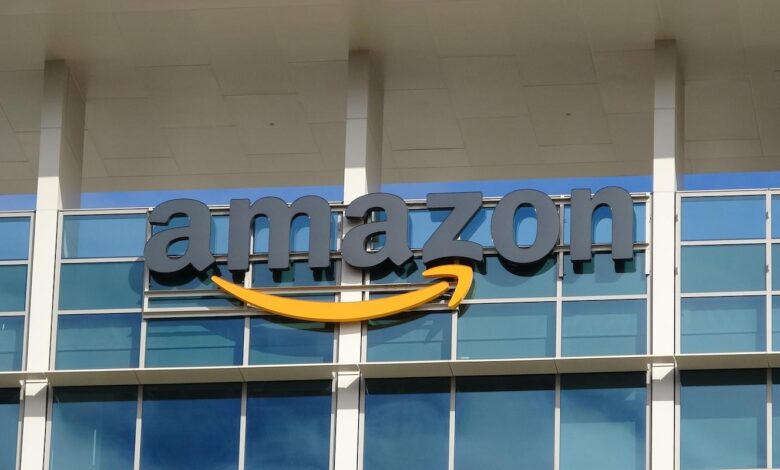 How does Amazon close a business designed to take on Kroger, Walmart?